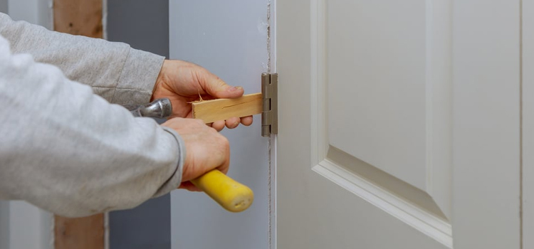 fiberglass entry door repair in Temescal Valley